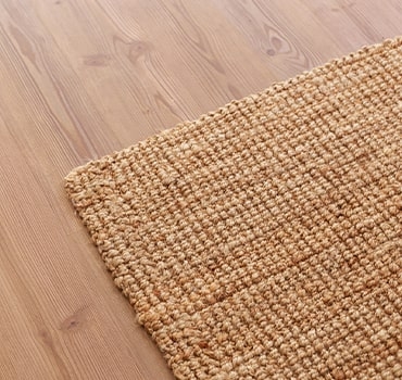 Reasons to buy a rug this winter